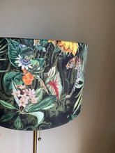 Load image into Gallery viewer, Velvet Leopard Lampshade